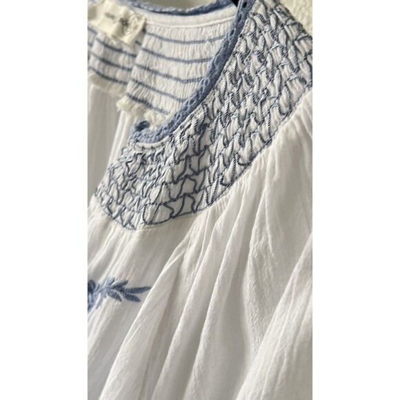 Treasure & Bond White Blue Floral Embroidered Bohemian Peasant Top Size 2X - Picture 8 of 13